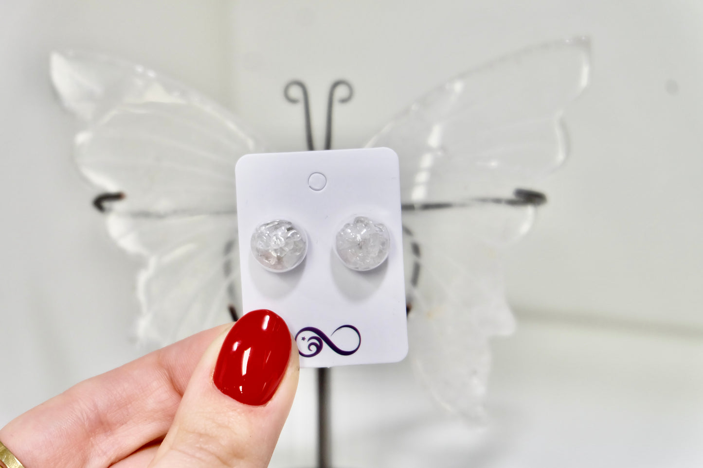 Uhani - Kamena strela