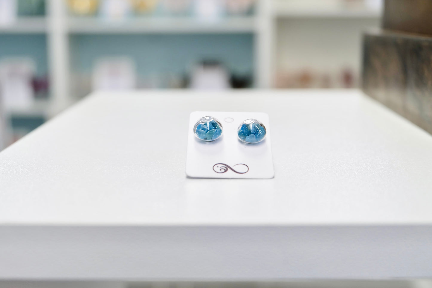 Uhani - Modri Apatit