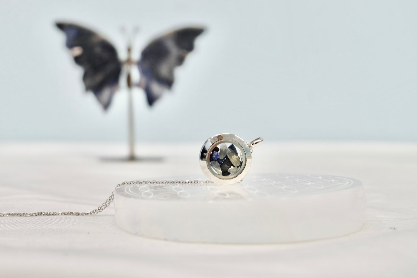 Verižica s kristali za horoskopski znak - Škorpijon