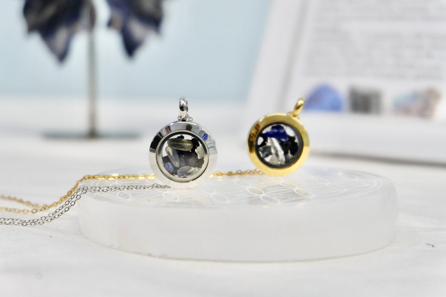 Verižica s kristali za horoskopski znak - Škorpijon