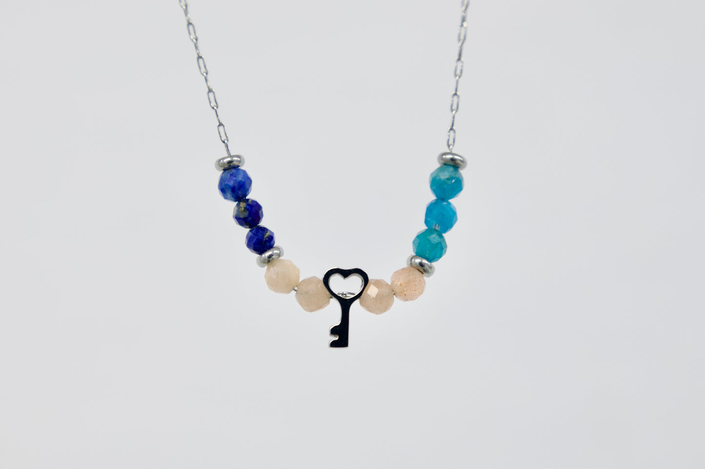 Verižica za manifestacijo