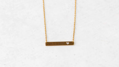 Gold chain mini heart plate