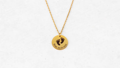 Gold chain circle